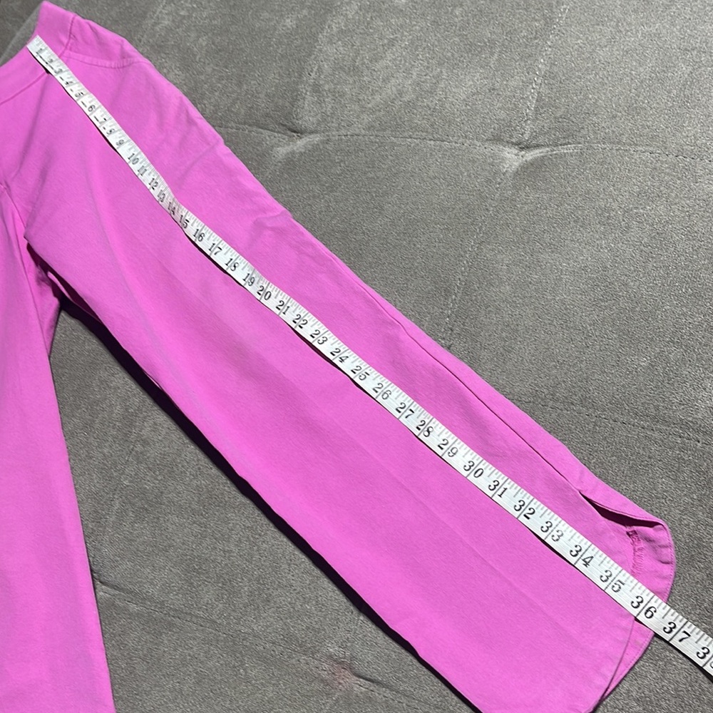 ❌SOLD❌🥰🥰Trina Turk Cropped Pants🥰🥰 - Picture 11 of 11